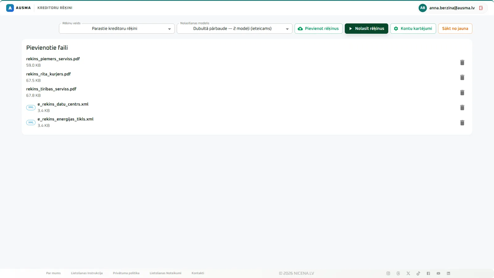Five invoices added in one go - PDF and XML together.